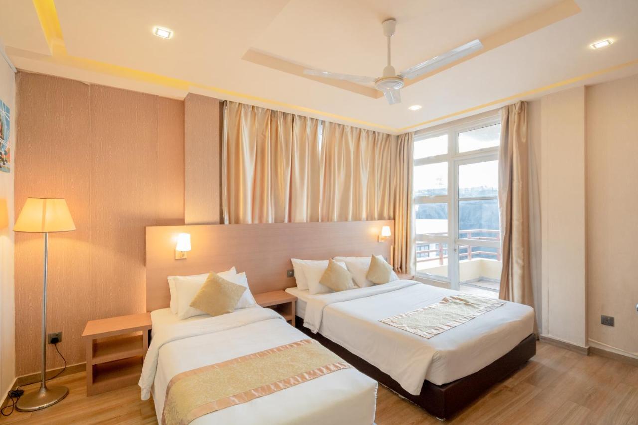 Three Inn Hulhumale Ngoại thất bức ảnh